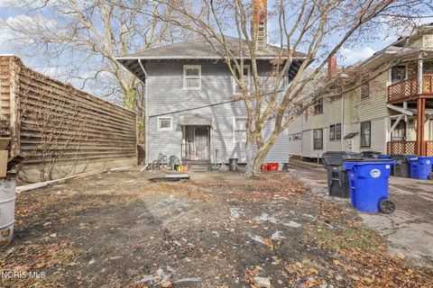 Tiny photo for 629 Virginia Street, Toledo, OH 43620 (MLS # 10004525)