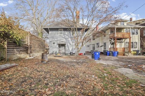Tiny photo for 629 Virginia Street, Toledo, OH 43620 (MLS # 10004525)