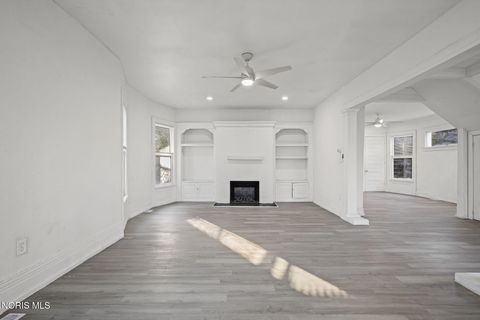 Tiny photo for 629 Virginia Street, Toledo, OH 43620 (MLS # 10004525)