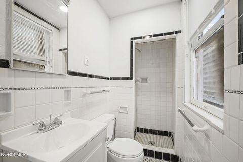 Tiny photo for 629 Virginia Street, Toledo, OH 43620 (MLS # 10004525)