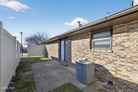 Tiny photo for 1801 Manor Hill Road # 7, Findlay, OH 45840 (MLS # 10004539)