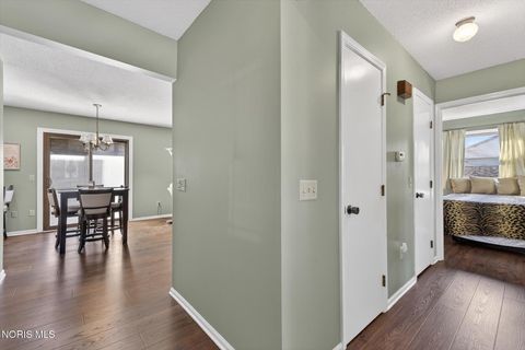 Tiny photo for 1801 Manor Hill Road # 7, Findlay, OH 45840 (MLS # 10004539)