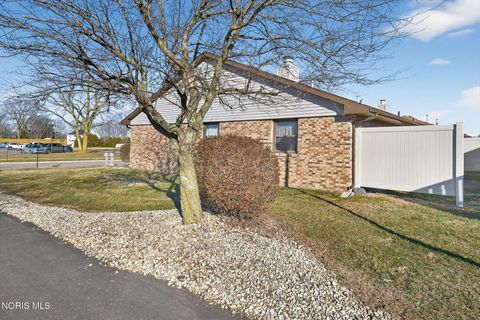 Tiny photo for 1801 Manor Hill Road # 7, Findlay, OH 45840 (MLS # 10004539)