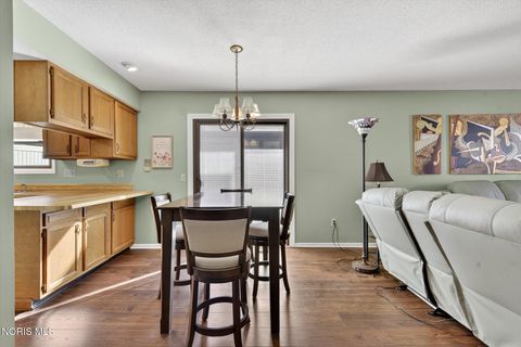 Tiny photo for 1801 Manor Hill Road # 7, Findlay, OH 45840 (MLS # 10004539)