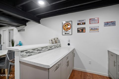 Tiny photo for 3307 Sterlingwood Lane, Perrysburg, OH 43551 (MLS # 10005926)