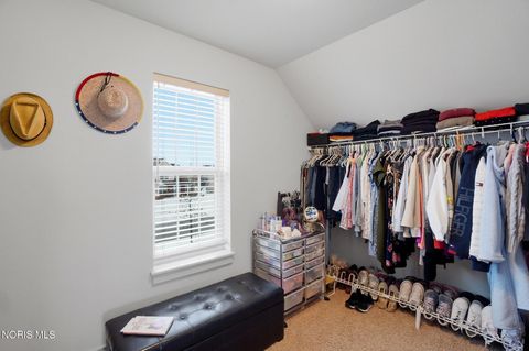 Tiny photo for 3307 Sterlingwood Lane, Perrysburg, OH 43551 (MLS # 10005926)