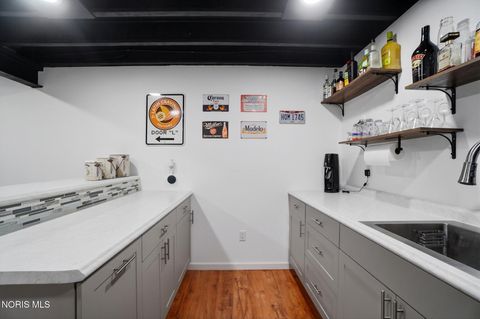 Tiny photo for 3307 Sterlingwood Lane, Perrysburg, OH 43551 (MLS # 10005926)