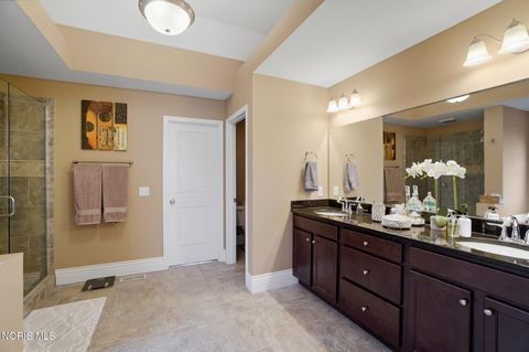 Tiny photo for 3307 Sterlingwood Lane, Perrysburg, OH 43551 (MLS # 10005926)