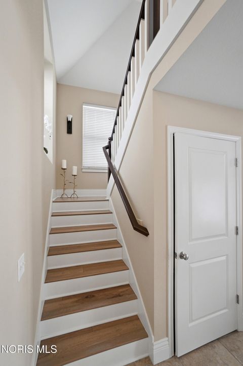 Tiny photo for 3307 Sterlingwood Lane, Perrysburg, OH 43551 (MLS # 10005926)