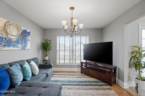 Tiny photo for 3307 Sterlingwood Lane, Perrysburg, OH 43551 (MLS # 10005926)