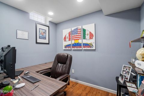 Tiny photo for 3307 Sterlingwood Lane, Perrysburg, OH 43551 (MLS # 10005926)