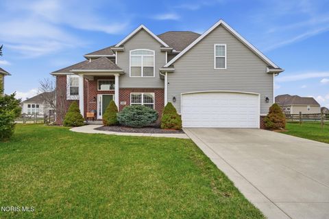 Photo of 3307 Sterlingwood Lane, Perrysburg, OH 43551 (MLS # 10005926)