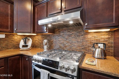 Tiny photo for 3307 Sterlingwood Lane, Perrysburg, OH 43551 (MLS # 10005926)