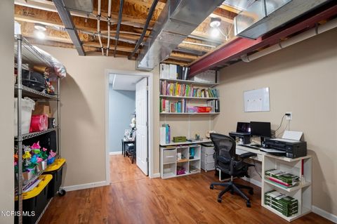 Tiny photo for 3307 Sterlingwood Lane, Perrysburg, OH 43551 (MLS # 10005926)