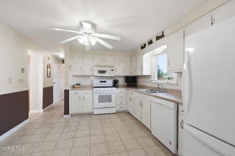 Tiny photo for 336 Wilson Street, Defiance, OH 43512 (MLS # 10009315)