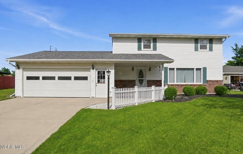 Photo of 336 Wilson Street, Defiance, OH 43512 (MLS # 10009315)