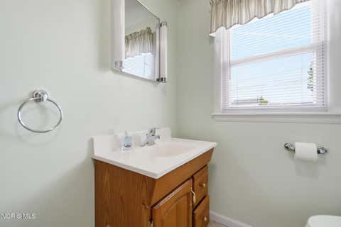 Tiny photo for 336 Wilson Street, Defiance, OH 43512 (MLS # 10009315)
