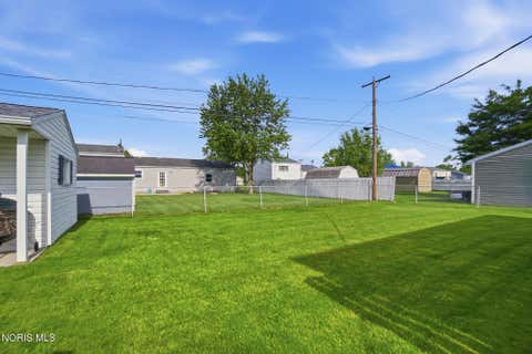 Tiny photo for 336 Wilson Street, Defiance, OH 43512 (MLS # 10009315)