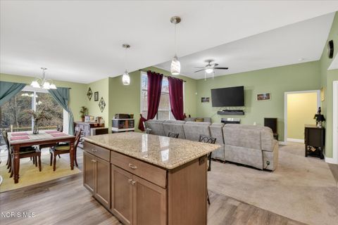 Tiny photo for 5925 Haefner Road, Toledo, OH 43615 (MLS # 10004334)