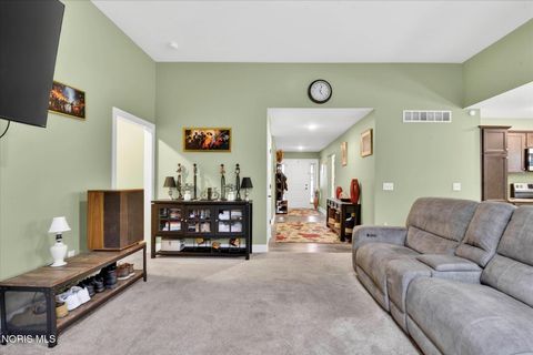 Tiny photo for 5925 Haefner Road, Toledo, OH 43615 (MLS # 10004334)