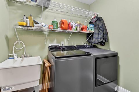 Tiny photo for 5925 Haefner Road, Toledo, OH 43615 (MLS # 10004334)