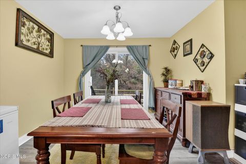 Tiny photo for 5925 Haefner Road, Toledo, OH 43615 (MLS # 10004334)