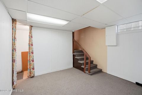 Tiny photo for 2437 Airport Highway, Toledo, OH 43609 (MLS # 10000442)