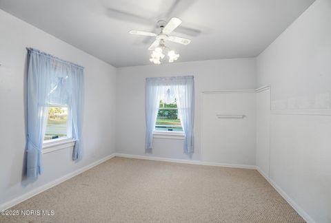 Tiny photo for 2437 Airport Highway, Toledo, OH 43609 (MLS # 10000442)