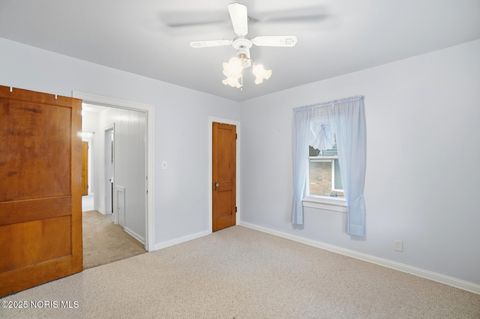 Tiny photo for 2437 Airport Highway, Toledo, OH 43609 (MLS # 10000442)