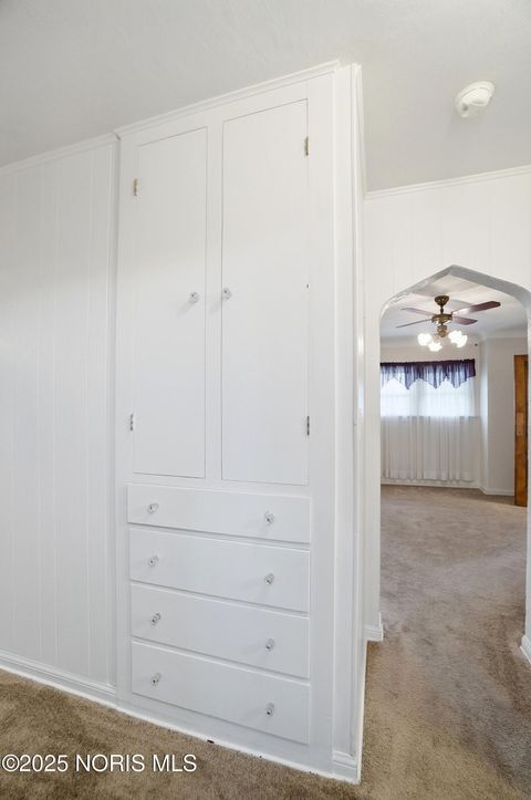 Tiny photo for 2437 Airport Highway, Toledo, OH 43609 (MLS # 10000442)