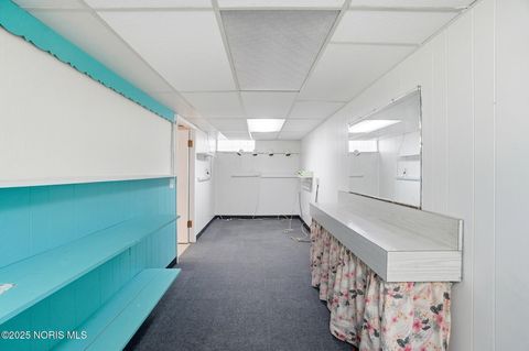 Tiny photo for 2437 Airport Highway, Toledo, OH 43609 (MLS # 10000442)