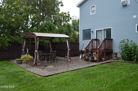 Tiny photo for 334 E Patterson Street, Dunkirk, OH 45836 (MLS # 10009166)