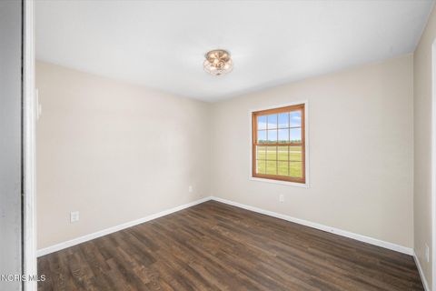 Tiny photo for 3491 County Road J, Swanton, OH 43558 (MLS # 10008831)