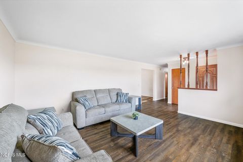 Tiny photo for 3491 County Road J, Swanton, OH 43558 (MLS # 10008831)
