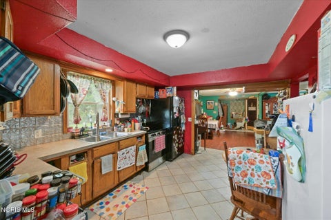 Tiny photo for 123 Arch Street, Toledo, OH 43605 (MLS # 10013192)