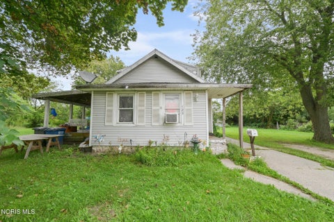 Tiny photo for 123 Arch Street, Toledo, OH 43605 (MLS # 10013192)