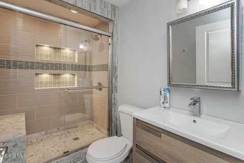 Tiny photo for 2133 Westedge Drive, Toledo, OH 43614 (MLS # 10005355)