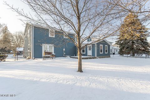 Tiny photo for 2133 Westedge Drive, Toledo, OH 43614 (MLS # 10005355)