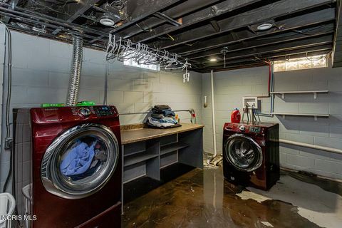 Tiny photo for 2133 Westedge Drive, Toledo, OH 43614 (MLS # 10005355)