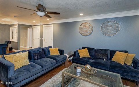 Tiny photo for 2133 Westedge Drive, Toledo, OH 43614 (MLS # 10005355)