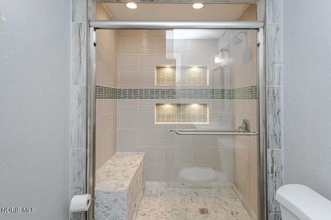 Tiny photo for 2133 Westedge Drive, Toledo, OH 43614 (MLS # 10005355)