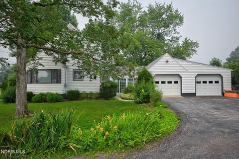 Tiny photo for 216 Edith Avenue, Findlay, OH 45840 (MLS # 10010755)
