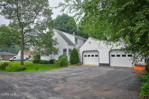 Tiny photo for 216 Edith Avenue, Findlay, OH 45840 (MLS # 10010755)