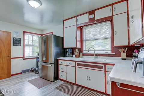 Tiny photo for 216 Edith Avenue, Findlay, OH 45840 (MLS # 10010755)
