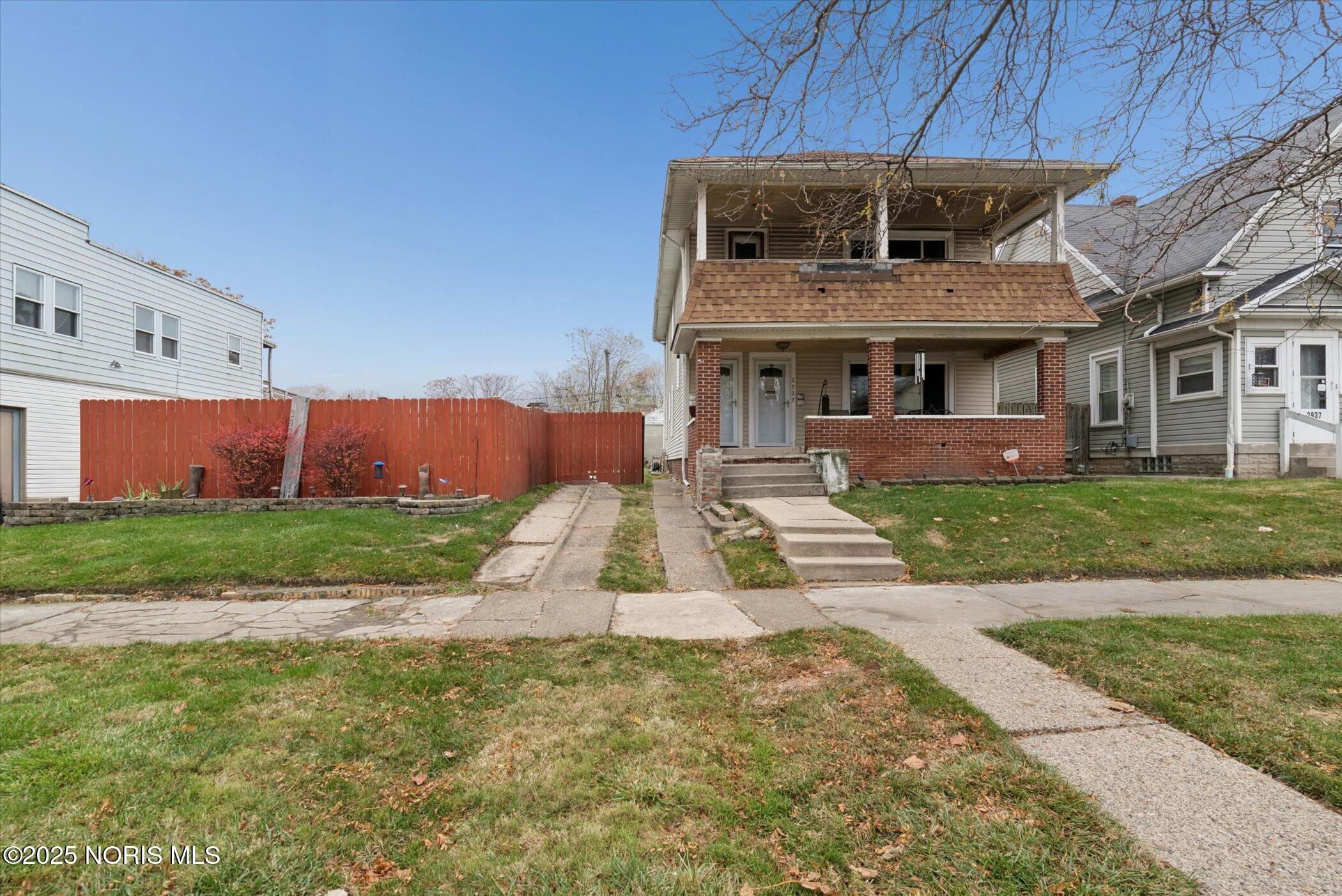 2927 Stickney Avenue