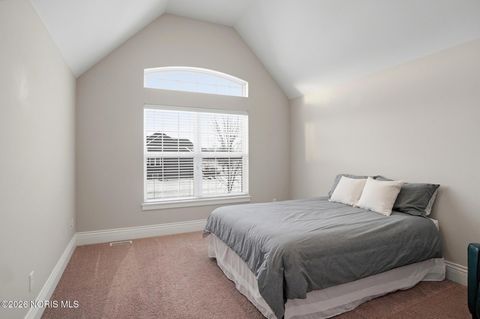 Tiny photo for 103 Barton Creek Drive, Perrysburg, OH 43551 (MLS # 10003948)