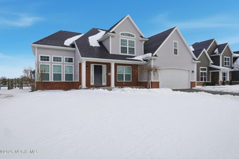 Photo of 103 Barton Creek Drive, Perrysburg, OH 43551 (MLS # 10003948)