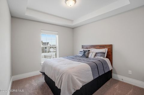 Tiny photo for 103 Barton Creek Drive, Perrysburg, OH 43551 (MLS # 10003948)