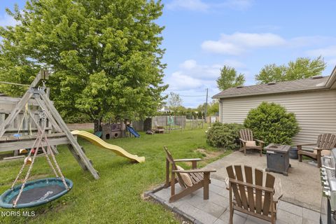Tiny photo for 1732 Woodhurst Drive, Defiance, OH 43512 (MLS # 10007535)