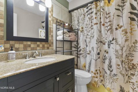 Tiny photo for 1732 Woodhurst Drive, Defiance, OH 43512 (MLS # 10007535)
